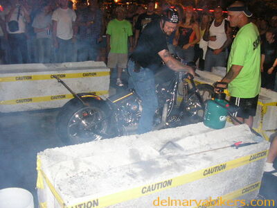 bw05burnout4.JPG