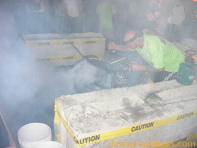 bw05burnout5.JPG