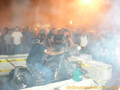 bw05burnout6.JPG