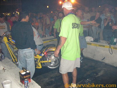 bw05burnout7.JPG