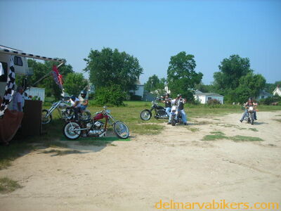 tb06030.JPG