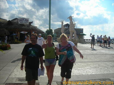 cr06364.JPG