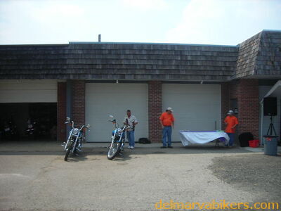 sa06049.JPG