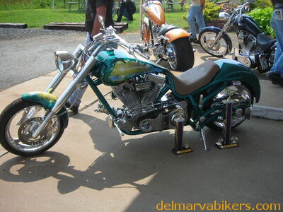 sa06053.JPG