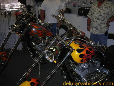 sa06061.JPG