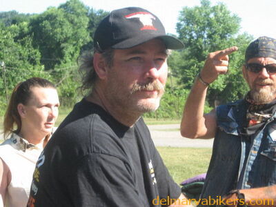 cmb054.JPG