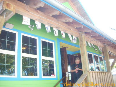 DSCN1220.JPG